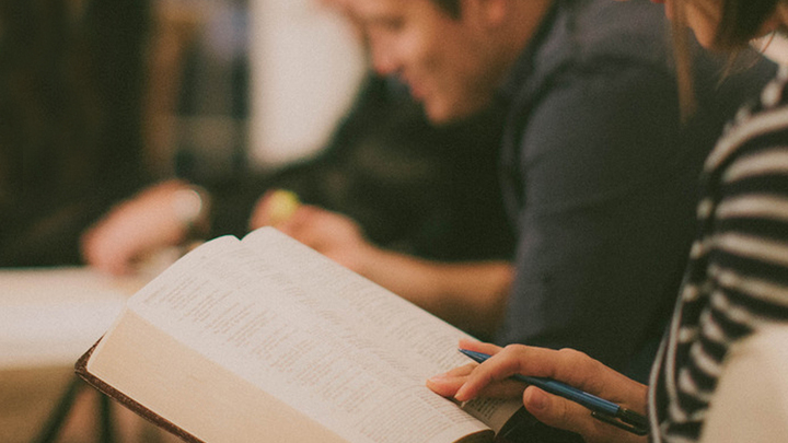 Logo for ‎ How to Study the Bible